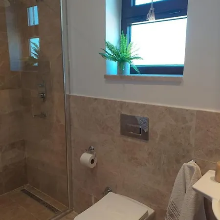 בית נופש 3-bed Sleeps 5 Annie's Hse Ortaca דליאן